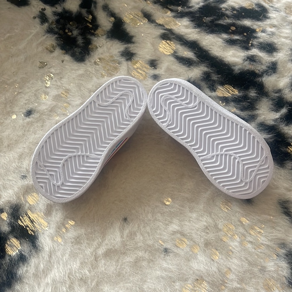 Shelltoe Adidas - Picture 4 of 4